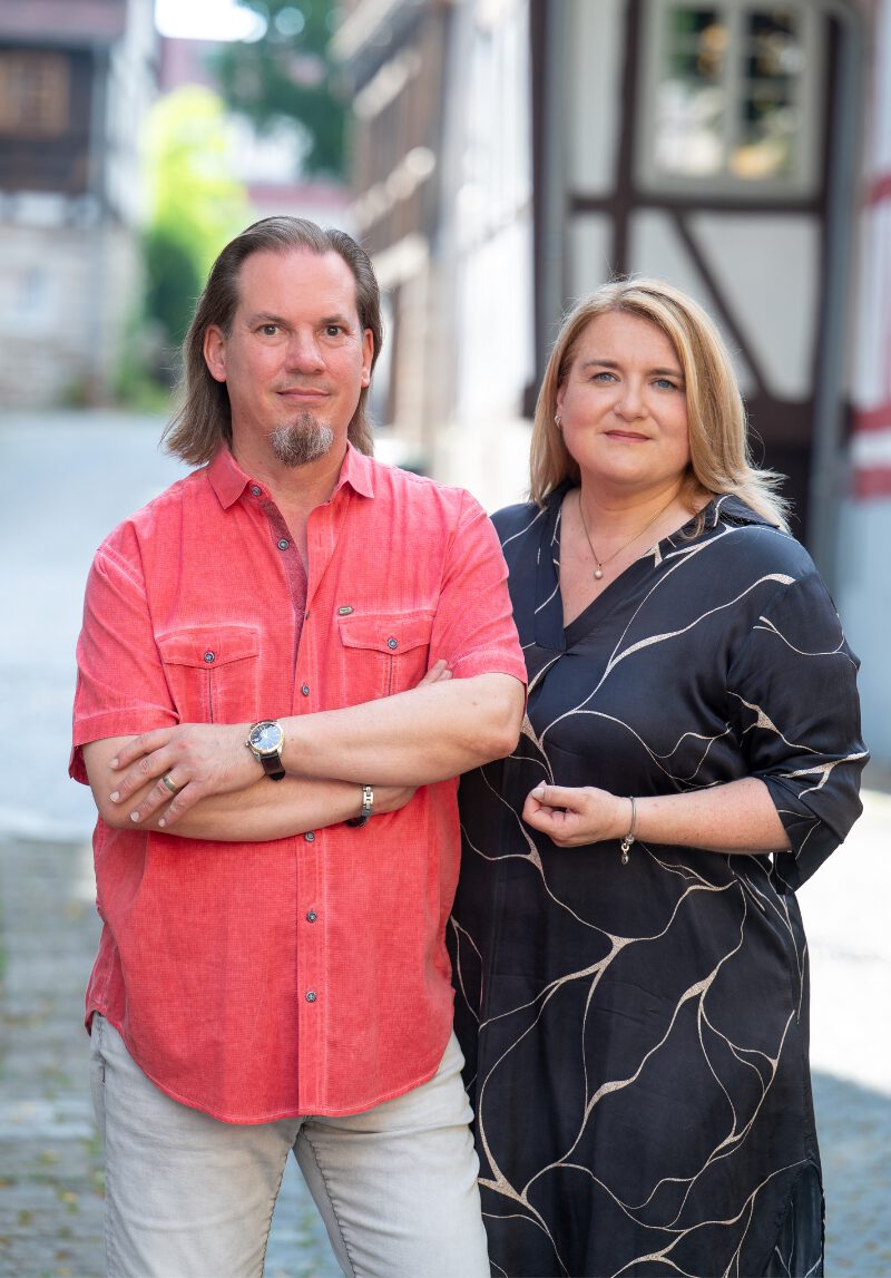 Sandra Adler und Dietmar in der Altstadt in Sindelfingen